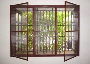 Nyílóajtós szúnyogháló